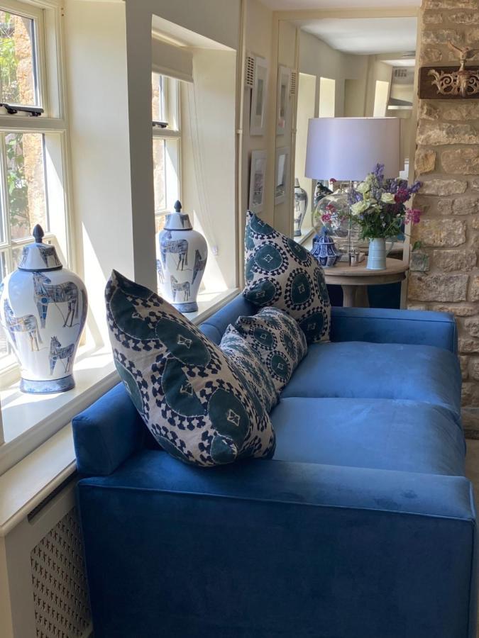 צ'יפינג קמפדן Vine Cottage מראה חיצוני תמונה